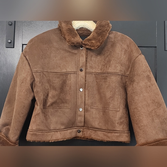 Women's Deluc "Mathew" Faux Suede Jacket In Size Medium In The Almond Color - Picture 5 of 16